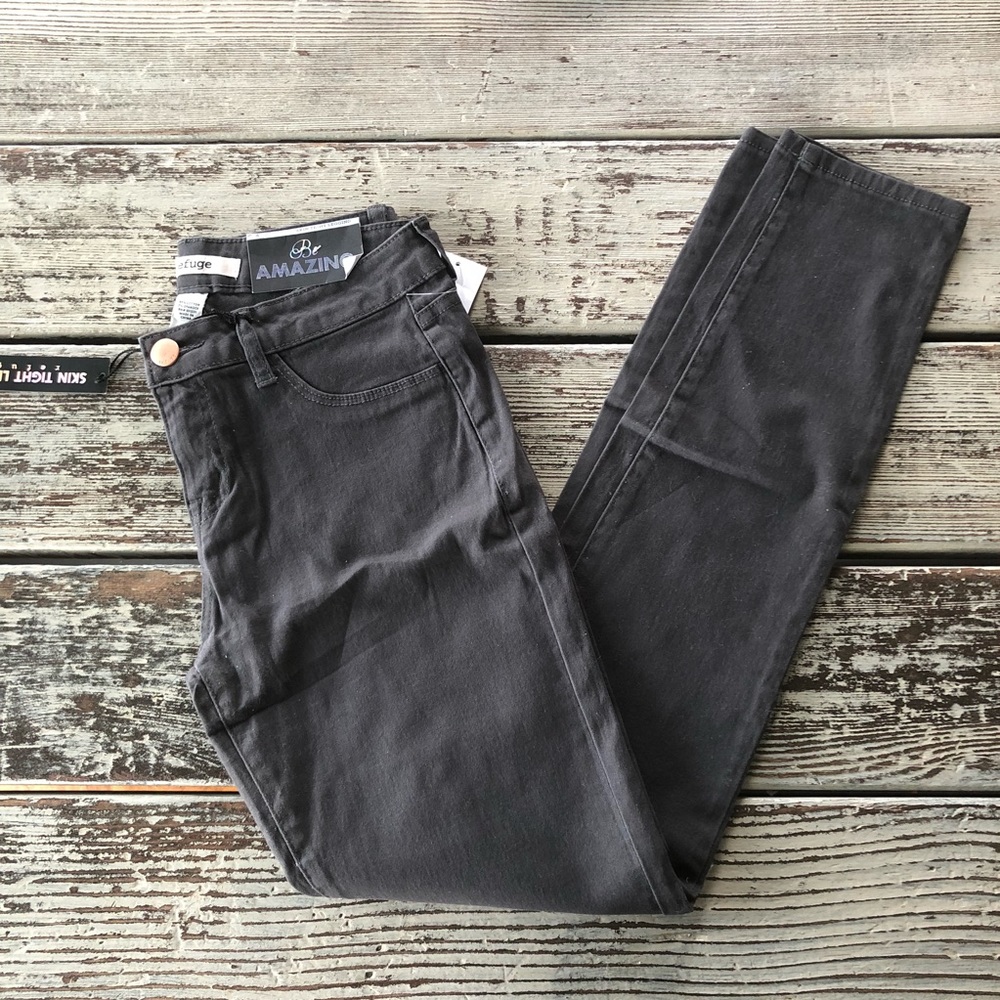 NWT Charcoal Skinny Pants